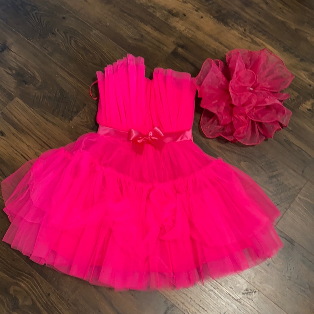 HOT 80’s dress!